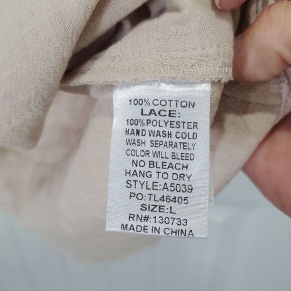 NWT UMGEE beautiful Oatmeal Sleeveless Lace/Tassle VNECK Mini, Size Large - Picture 6 of 6